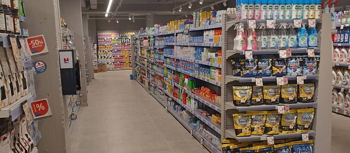 Εξοπλισμός καταστήματος- Μασούτης Νέα Μουδανιά Χαλκιδικής